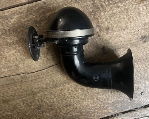 Bosch horn in good condition