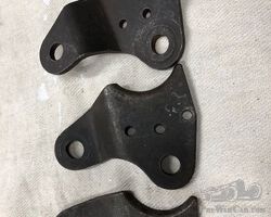 Bugatti axle tube brackets ...