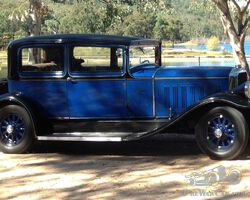 1929 PIERCE-ARROW Model 125 Club Brougham.