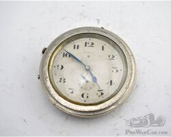 Pre-war clock 19 01 41