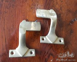 Nice Pair of Brass Lamp Brackets