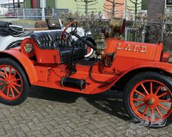 Mitchell Model R 30HP Speedster / Fire Chiefs Car 1911