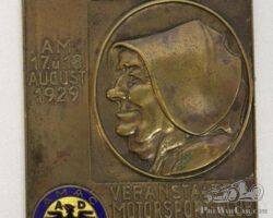 1929 German Automobile Club Race Medallion Rally Badge Veranstalter; Auction ending April 4, 2022