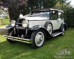 1930 Buick saloon
