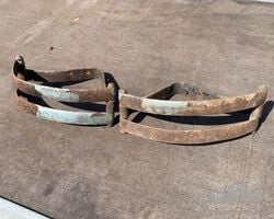 2 rear bumpers