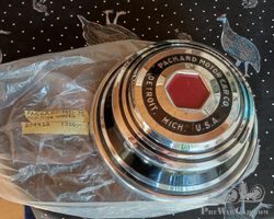 NOS PACKARD HUB CAP