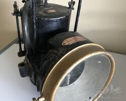 Early Phares Besnard carbide headlight No 849 with generator