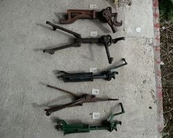 5 Rim jacks for cars around 1920 to 1929