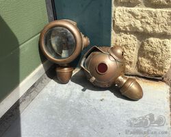 Pair of Phares Besnard side lamps
