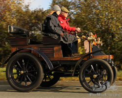 Georges Richard 9 hp Iveagh Dogcart built in 1900
