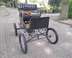 1900 Locomobile steam car