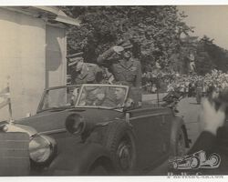 Bernard in Mercedes Benz