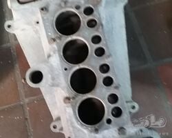 Austin Seven crankcase 1928-1932 with crankshaft , camshaft and flywheel