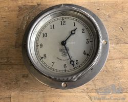 Smiths dashboard clock