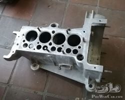 Austin Seven crankcase, 3-bearingtype