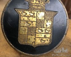 Cadillac 1937/1938 Hub cap emblems