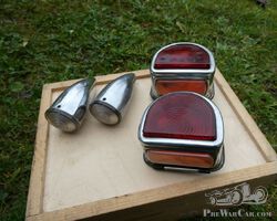 2 N.O.S. – D lamps + fenderlights Lucas