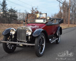 1917 Winton Six-33 Touring