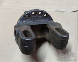Pivot fusée de train avant Bugatti 44
