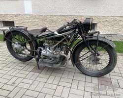 BMW R 42
