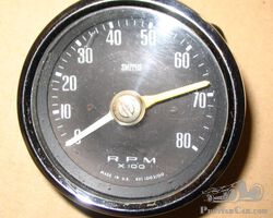Smiths 8,000 rpm rev counter