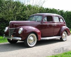 1940 Ford V8 4 door sedan