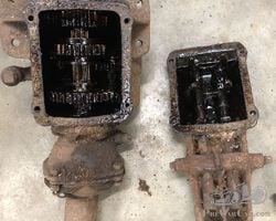 Gearbox unidentified 3-speed with reverse, all iron