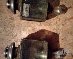 Paire of petrol headlight oldsmobile?