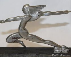 Indian w/ Arrow Radiator Mascot Hood Ornament