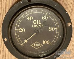Aric 0-100 oil pressure gauge