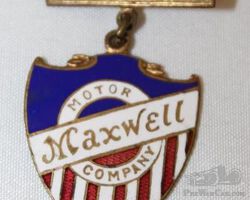 Maxwell Motor Car Co Advertising Pin Badge