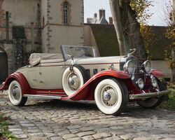 1931 Cadillac convertible coupé V12 370A par Fleetwood | Artcurial | Salon Rétromobile 2023