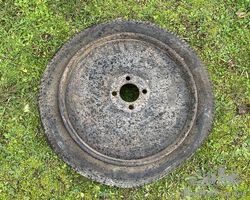 1 Michelin disc wheel (820 x 120)