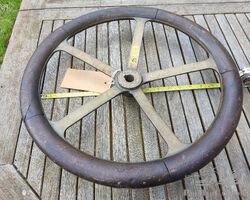 Steering wheel Leyland commercial bus or truck c1916