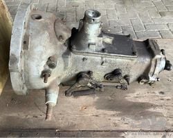 Mercedes Benz 290 transmission