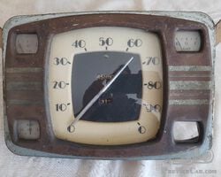 1935 Studebaker Dictator speedometer cluster