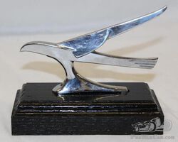 1935 Essex Styled Eagle Radiator Mascot Hood Ornament
