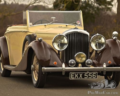 1938 Derby Bentley 4.25 Litre H.J. Mulliner disappearing roof