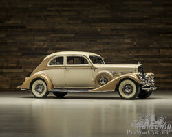 1935 Pierce-Arrow 845 Silver Arrow | The Enthusiast Auction | 28. - 29. April 2023