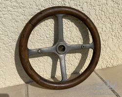 41cm diam steering wheel