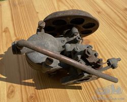 Solex 30 AHD carburettor