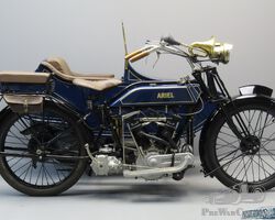 1922 Ariel 8HP 994 cc IOE MAG V-twin combination