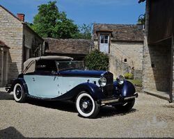 1934 – Delage D8 15 L Cabriolet Chapron | Automobiles de Collection auction | Aguttes