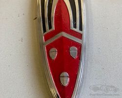 Badge for unknown US car, probably 1950s