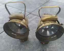 A set of very nice Riemann brass lamps, model 330. Lantz HR2