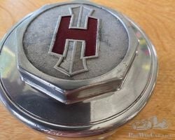 Large Vintage hubcap for Hupmobile