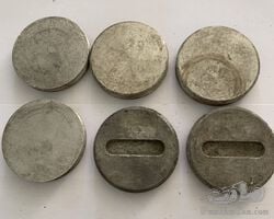 Bugatti small hub dust caps