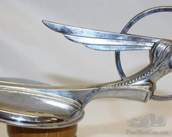 1933-1934 Pontiac Indianhead Radiator Mascot Hood Ornament