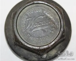 Woods Motor Vehicle Co Brass Threaded Hubcap