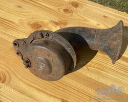 Bosch horn (in working order)